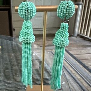Turquoise beaded dangled earrings